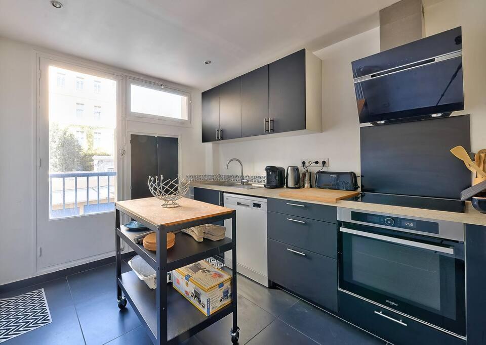 Cosy 2 Bedroom Flat 10Min To The Vieux Port Марсель Экстерьер фото